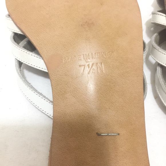 Bernardo WM Sz/7.5N White Leather Cross Straps Gold Embellished Pump Sandal - Picture 10 of 10